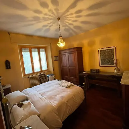 Rum i privatbostad Charming Double Bedrooms Umbria-tuscany