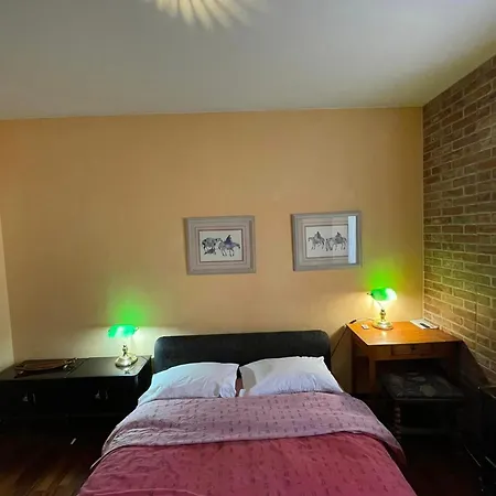 Charming Double Bedrooms Umbria-tuscany Ravigliano